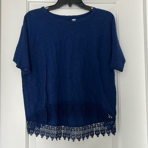 Girls Old Navy Top With Lace at Bottom